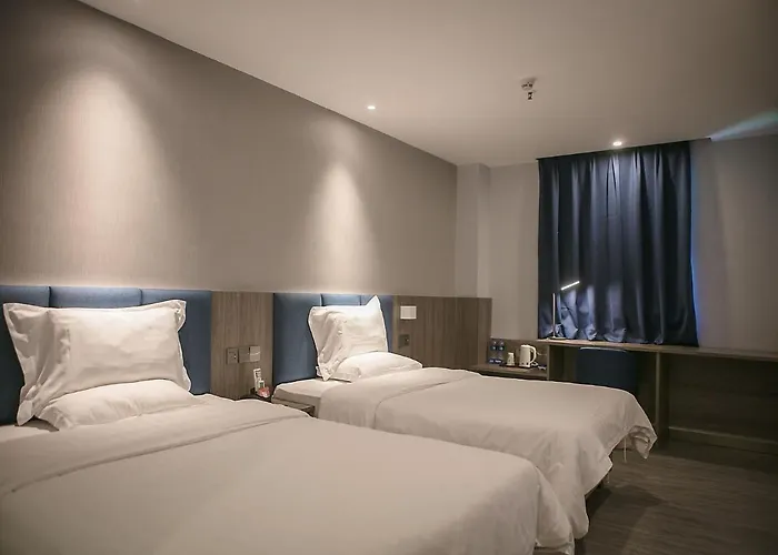 Premium Deluxe Twin Room